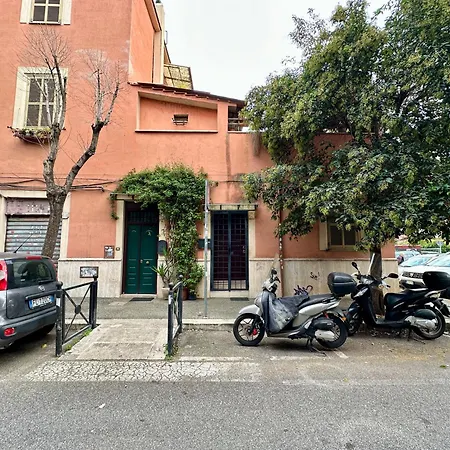 Appartamento La Piazzetta Monolocale Indipendente *